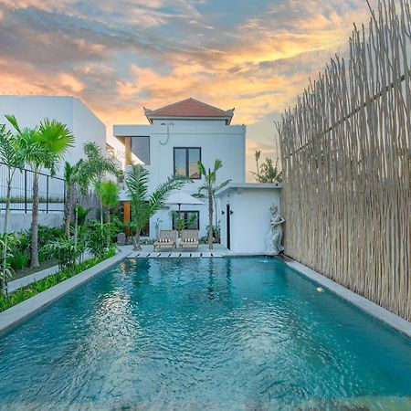 Hotel Nooju Pererenan à Canggu Extérieur photo