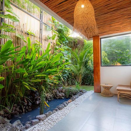 Hotel Nooju Pererenan à Canggu Extérieur photo